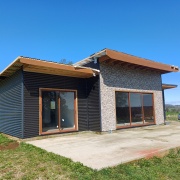 PARCELA DE 1 HECTAREA CON CASA POR TERMINAR, SECTOR PELLINADA, LOS LAGOS